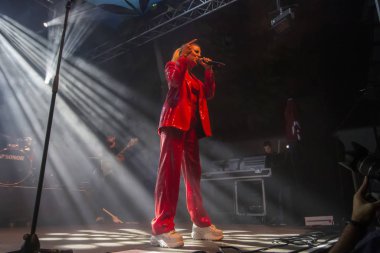 April Ivy grubu Müzik Festivali 'nde çalıyor