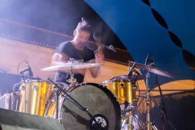 Linda Martini grubu Müzik Festivali 'nde çalıyor