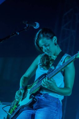 Linda Martini grubu Müzik Festivali 'nde çalıyor