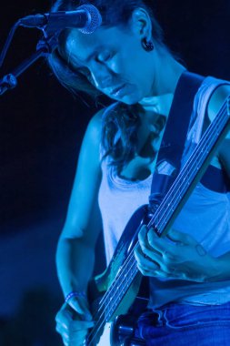 Linda Martini grubu Müzik Festivali 'nde çalıyor