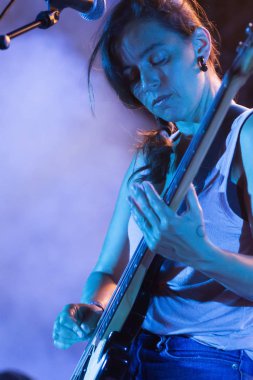 Linda Martini grubu Müzik Festivali 'nde çalıyor