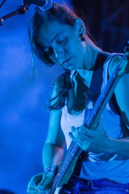 Linda Martini grubu Müzik Festivali 'nde çalıyor