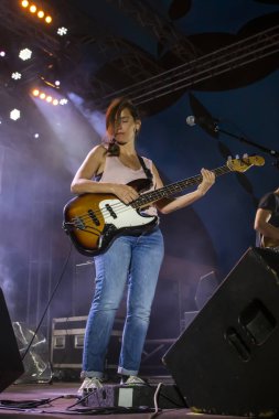 Linda Martini grubu Müzik Festivali 'nde çalıyor