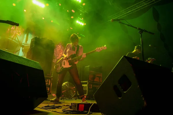 Linda Martini Band tritt auf Musikfestival auf — Stockfoto