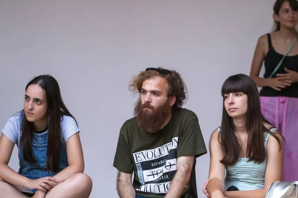 Audiencia ver artista de música en Festival — Foto de Stock