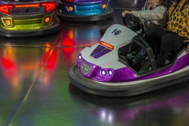 Çarpışan araba heyecanı