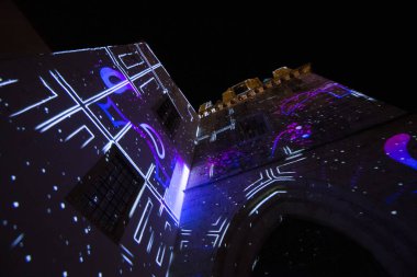 Soyut sanat ışığı kurulumu