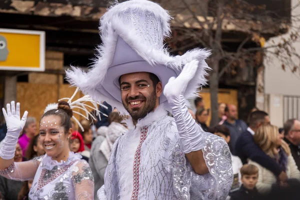 Personnages amusants dans la parade — Photo