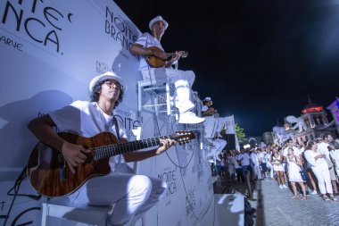 Loule şehrinde beyaz gece