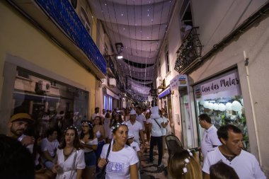 Loule şehrinde beyaz gece