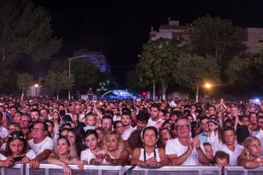 Loule şehrinde beyaz gece