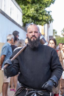 Festivalde ortaçağ sanatçıları