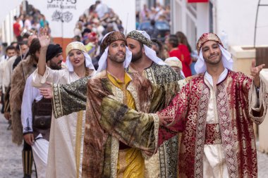 Festivalde ortaçağ sanatçıları