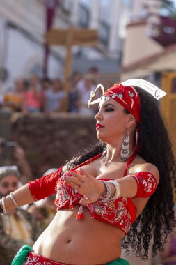Festivalde ortaçağ sanatçıları
