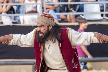 Festivalde ortaçağ sanatçıları