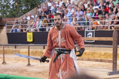 Festivalde ortaçağ sanatçıları