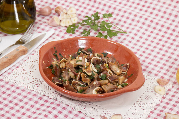 roasted pig ear with garlic and olive oil