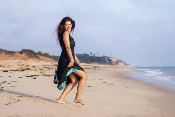 Tancerz na plaży — Zdjęcie stockowe