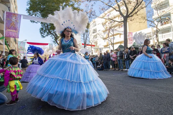 Loule Portugalia Luty 2020 Kolorowy Karnawał Karnawał Uczestnicy Festiwalu Parade — Zdjęcie stockowe