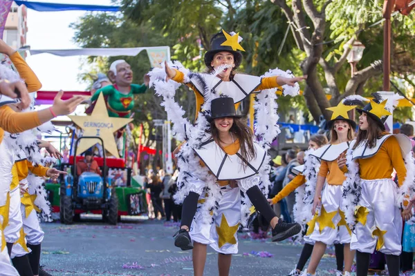 Loule Portugal Fevereiro 2020 Festa Carnaval Carnaval Participantes Desfile Cidade — Fotografia de Stock