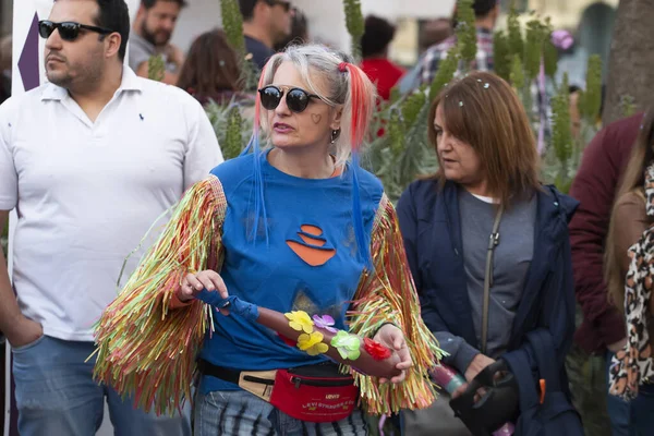 Loule Portugal Februari 2020 Färgglada Karneval Carnaval Paradfestivaldeltagare Loule Stad — Stockfoto