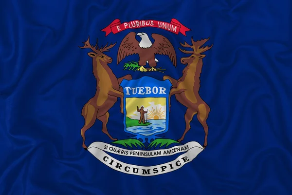 Michigan State Vlag Een Golvende Zijde Satijnen Stof Textuur Achtergrond — Stockfoto