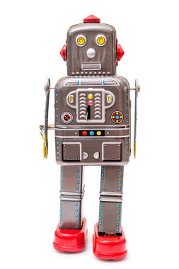 Beyaz arka planda izole edilmiş klasik bir robot oyuncak..