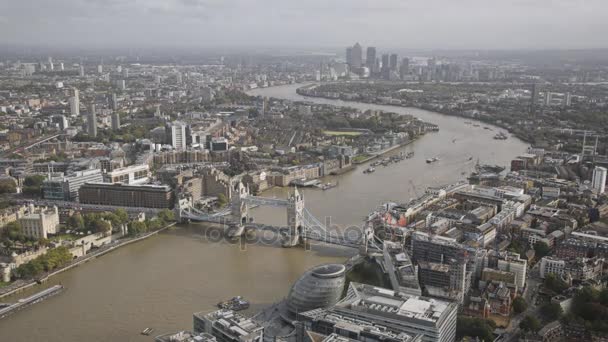 Londen panorama toren brug — Stockvideo
