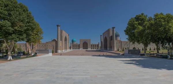 Büyük panorama Registan Semerkant Özbekistan