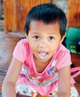 Asyalı il çocuk portresi