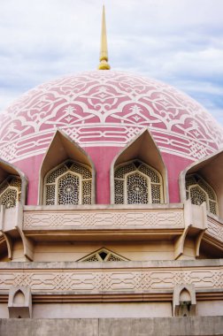 Putra Camii, Putrajaya ana camisi, Kuala Lumpur Malezya.