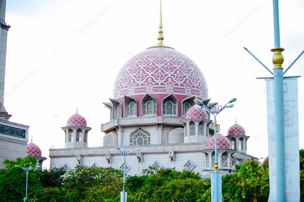 Putra Mosque, a principal mosque of Putrajaya, Kuala Lumpur Malaysia.