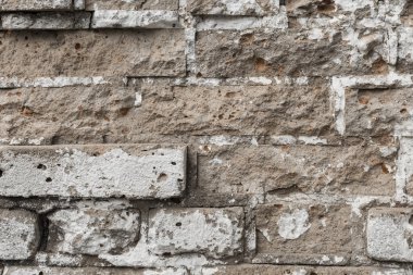 Antik bir binada bir eski yıkık tuğla duvar dokusu