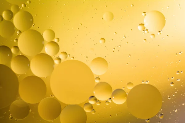 Mencampur air dan minyak, warna indah abstrak latar belakang berdasarkan lingkaran dan ovals — Stok Foto