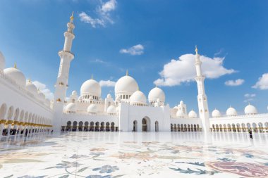 Şeyh Zayed Büyük Cami, Abu Dabi, Birleşik Arap Emirlikleri.