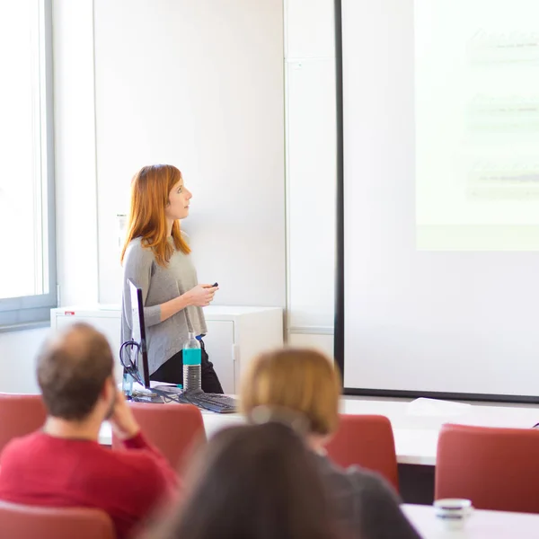 Lezing aan de universiteit. — Stockfoto