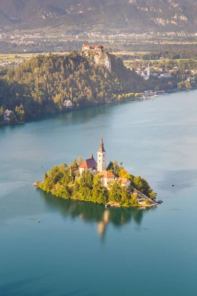 Panoramautsikt över sjön Bled, Slovenien — Stockfoto