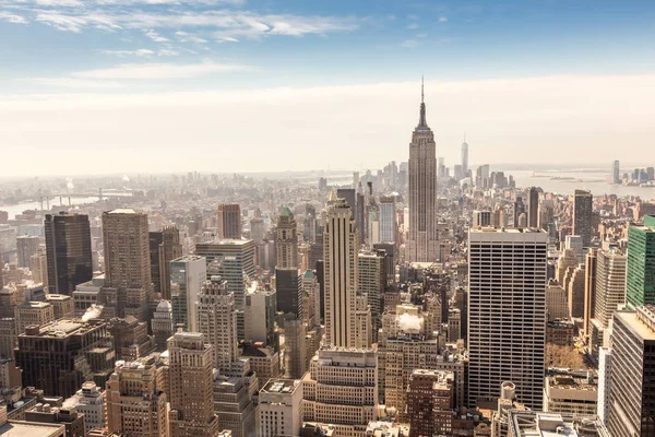 Нью - Йорк Манхеттен у центрі неба. — стокове фото