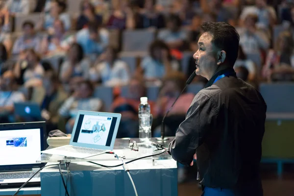 Intervento pubblico al Business Event. — Foto Stock