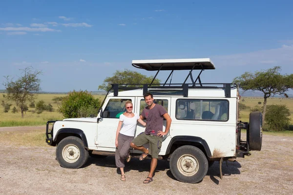 Vacaciones de safari en Tanzania . — Foto de Stock