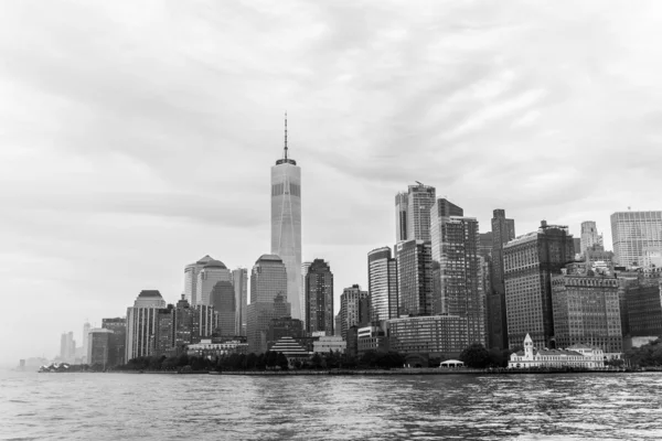 Vista panorámica del Bajo Manhattan, Nueva York, EE.UU. — Foto de Stock