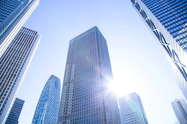 Modern üzleti felhőkarcoló — Stock Fotó
