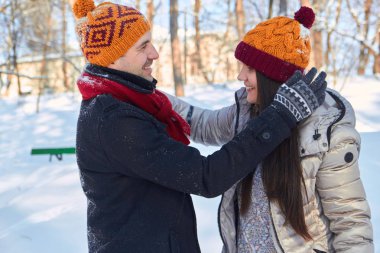 kar açık kış tatil sallayarak