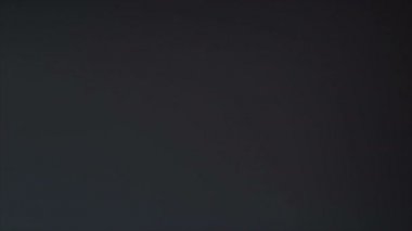 Farklı projeler için 4k Döngülü Epik Film Yanması (Transitions Light Leaks Overlay)! ! Ekle ya da Ekran Karıştır kiplerini kullanarak güncel görüntülerinizin üzerine bırakın. (Herhangi bir Yazılım)