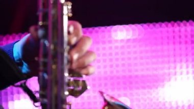 Farklı projeler için Saxophone Konser Sahnesi görüntüleri! (TV Stüdyosu Ayrıntıları)