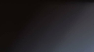 Epic Film Burn Light Leaks 'in fotoğrafı. Lensteki renk efektleri. Lens fişeği. Çerçeve efekti afişi, duvar kağıdı dokusu, retro biçim başlıkları için renk posteri, metinler.