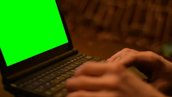 Close Man Hands Typing Keyboard Laptop Green Screen — 스톡 사진