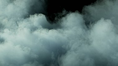 Gerçekçi Bulutlar, sis, duman, sis, buhar, duman, duman, kara zeminde kuru buz dumanı. Poster, duvar kağıdı, doku, bayrak, hala tasarım. Şimşek fırtınası kara bulutlar.