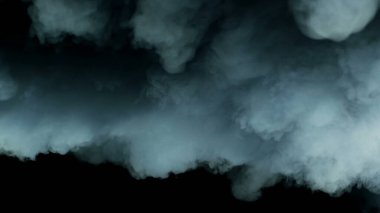 Fırtına Bulutları 'nda gerçek şimşek, karanlık arka planda çekilen fotoğraf. Kuru buz dumanı. Sis buharı. Buhar, fotoğraf dokusu, duvar kağıdı, poster afişi..