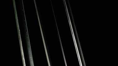 Gerçek cam arka planı şekillendirir. Bu zarif cam pencere efekti kaplama ya da arkaplan olarak kullanılabilir. Herhangi bir projede aptalca. Cam yansımaları çok güzel görünüyor..